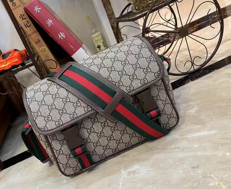 Gucci Wallets 66